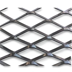 Hot Rolled Black Steel Expanded Metal Mesh 2 mm Thick 1.22x3 m