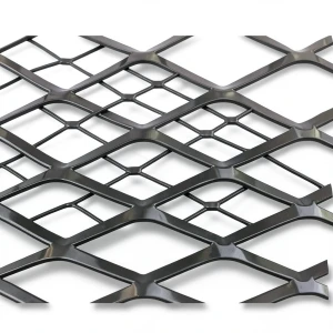 Hot Rolled Black Steel Expanded Metal Mesh 2.7 mm Thickness 5m Length 1.22m Width