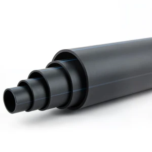 مواسير بلاستيك HDPE ضغط 6 بار PE 80 قطر خارجي 630 مم SDR 22 لون أسود