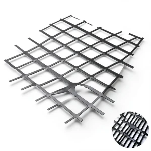 Hot Rolled Black Steel Expanded Metal Mesh Thickness 1.8 mm Width 1.22 M Length 4 M