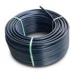 لفة أنابيب بلاستيك HDPE ضغط 10 بار PE 80 قطر خارجي 160 مم SDR 13.6 أسود مع خط أزرق