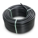 لفة أنابيب بلاستيك HDPE ضغط 4 بار PE 80 قطر خارجي 75 مم SDR 33 لون أسود