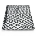 Hot Rolled Black Steel Expanded Metal Mesh 1.2 mm Thickness 2.44 m Width 7 m Length