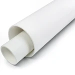 مواسير UPVC جدول 40 مقاس 3/4 بوصة قطر خارجي 26.77 مم لون أبيض