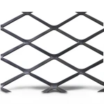 Hot Rolled Black Steel Expanded Metal Mesh Thickness 2.8 mm Width 1.22 M Length 5 M