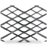 Hot Rolled Black Steel Expanded Metal Mesh Thickness 4.8 mm Width 1.22 m Length 4 m