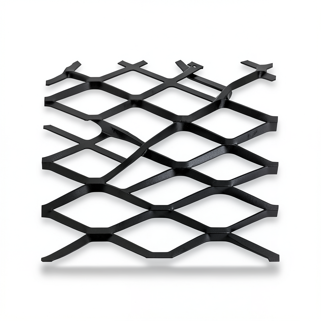 Hot Rolled Black Steel Expanded Metal Mesh Bahri 2.8 mm Thickness 1.22 m Width 2 m Length