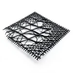 Hot Rolled Steel Expanded Metal Mesh 1.4 mm Thickness 1.22 m Width 4 m Length, Black