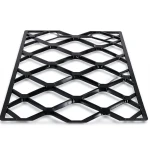 Hot Rolled Black Steel Expanded Metal Mesh Bahri 1.5 mm Thickness 1.22 m Width 6 m Length | Bait Al Tatawor