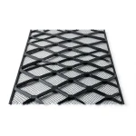 Hot Rolled Black Steel Expanded Metal Mesh Bahri 1.4 mm Thickness 1.22 m Width 7 m Length