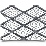 Hot Rolled Steel Expanded Metal Mesh Thickness 1.8 mm Width 2.44 M Length 5 M, Black