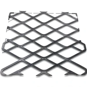 Hot Rolled Black Steel Expanded Metal Mesh Thickness 1.7 mm Width 2.44 m Length 7 m
