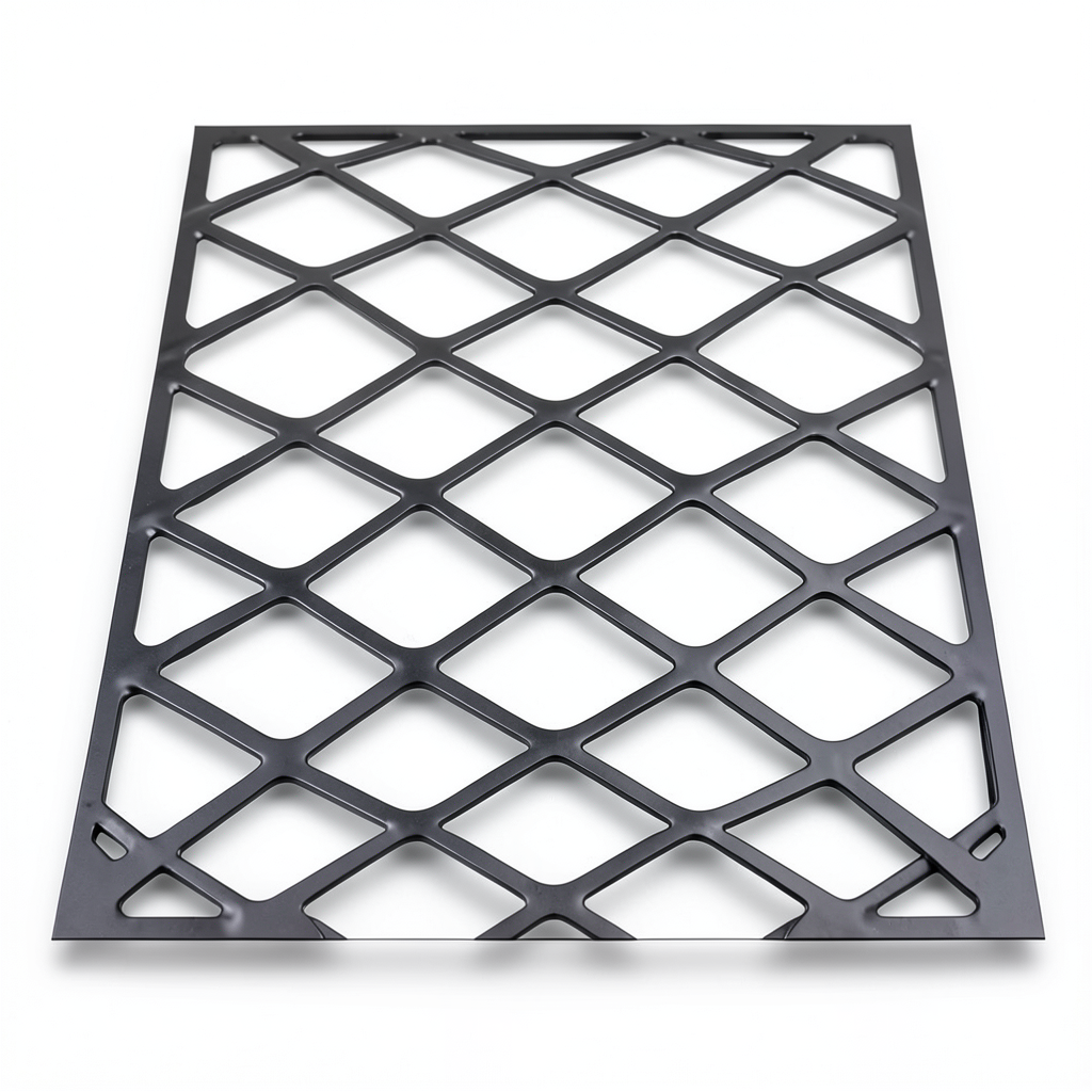 Hot Rolled Black Steel Expanded Metal Mesh Thickness 1.8 mm Width 2.44 m Length 6 m