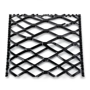 Hot Rolled Black Steel Expanded Metal Mesh 4.8 mm Thickness 1.22 m Width 5 m Length