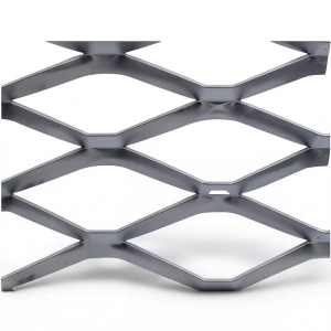 Hot Rolled Steel Expanded Metal Mesh 2.7 mm Thickness Width 2.44 m Length 1 m