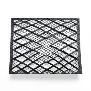 Hot Rolled Steel Expanded Metal Mesh 1.8 mm Thickness 2.44 m Width 2 m Length Black