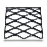Hot Rolled Steel Expanded Metal Mesh Bahri 1.7 mm Thickness 2.44 m Width 7 m Length, Black