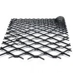 Hot Rolled Steel Expanded Metal Mesh 2.8 mm Thickness 2.44 m Width 7 m Length, Black