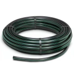 لفة أنابيب بلاستيك HDPE ضغط 10 بار PE 80 قطر خارجي 32 مم SDR 13.6 أسود مع خطوط خضراء