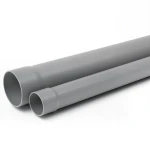 مواسير بلاستيك UPVC ضغط 8 بار SDR 33 مقاس 250 مم سماكة 7.7 مم لون رمادي