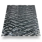 Hot Rolled Expanded Metal Mesh Momawaj 2.3 mm Thickness 1.22×7 m