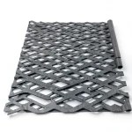 Hot Rolled Expanded Metal Sheet Flattened Momawaj Wire Diameter 3 mm Width 1.22 m Length 7 m
