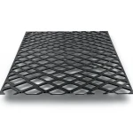 Hot Rolled Expanded Metal Sheet Flattened Momawaj Wire Diameter 3 mm Width 1.22 m Length 6 m
