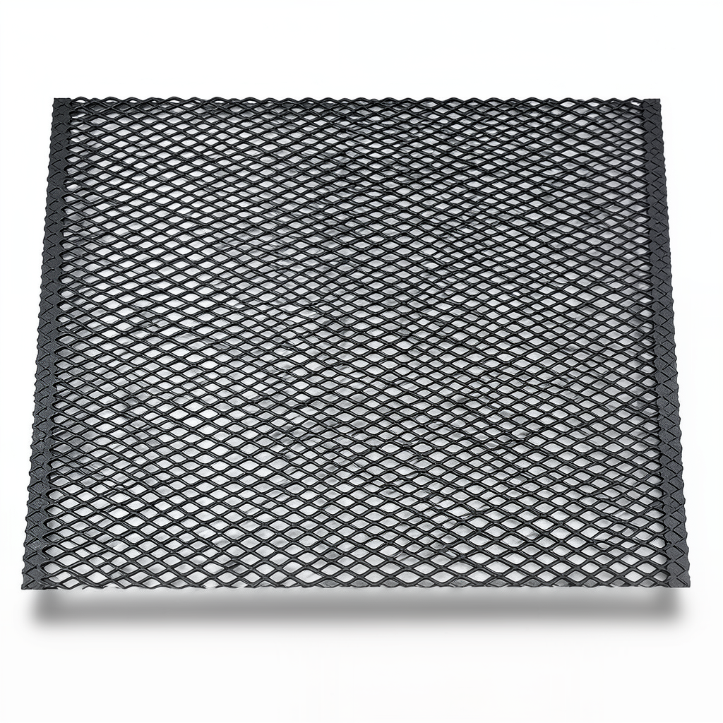 Hot Rolled Expanded Metal Mesh Momawaj Thickness 4.8 mm Width 1.22 m Length 7 m
