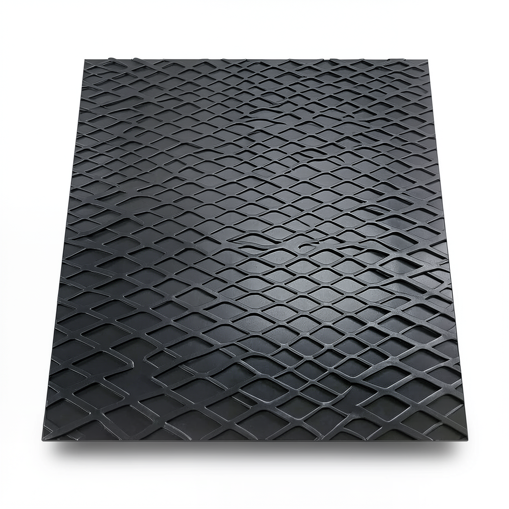 Hot Rolled Expanded Metal Sheet Flattened Momawaj Thickness 6 mm Size 1.22×3 meter