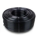 لفة أنابيب بلاستيك HDPE ضغط 6 بار PE 80 قطر خارجي 25 مم سمك 1.8 مم لون أسود