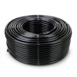لفة أنابيب بلاستيك HDPE ضغط اسمي 3.2 بار PE 80 قطر خارجي 63 مم سمك 2.0 مم لون أسود