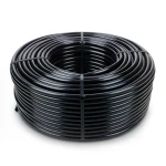 لفة أنابيب بلاستيك HDPE ضغط 3.2 بار PE 80 قطر خارجي 125 مم SDR 33 لون أسود
