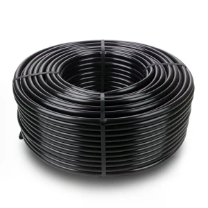 لفة أنابيب HDPE ضغط 3.2 بار PE 80 قطر خارجي 110 مم SDR 33 لون أسود