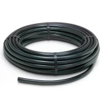 لفة أنابيب بلاستيك HDPE ضغط 10 بار PE 80 قطر خارجي 32 مم SDR 13.6 لون أسود