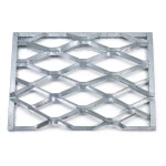 Galvanised Steel Expanded Metal Mesh Bahri Thickness 5.8 mm Width 1.22 m Length 6 m
