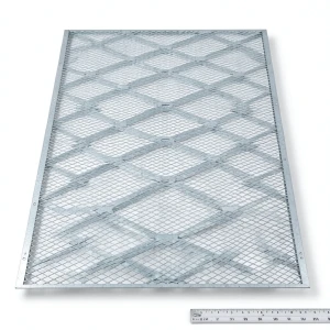 Galvanised Steel Expanded Metal Mesh Bahri Thickness 1.7 mm Width 2.44 m Length 4 m