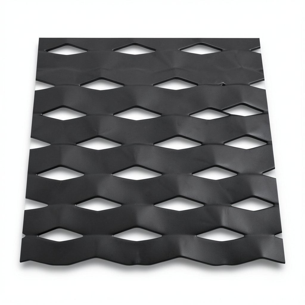 Hot Rolled Expanded Metal Sheet 1.2 mm Thick, 1.22 M Width, 7 M Length