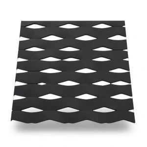 Hot Rolled Expanded Metal Wiremesh Thickness 1.7 mm Width 1.22 M Length 3 M