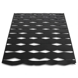 شبك بقلاوة حديد اسود مدرفل على الساخن سماكة 1.7 مم عرض 1.22 متر طول 4 متر