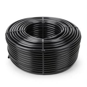لفة أنابيب بلاستيك HDPE ضغط اسمي 12.5 بار PE 80 قطر خارجي 20 مم سمك 2.3 مم لون أسود