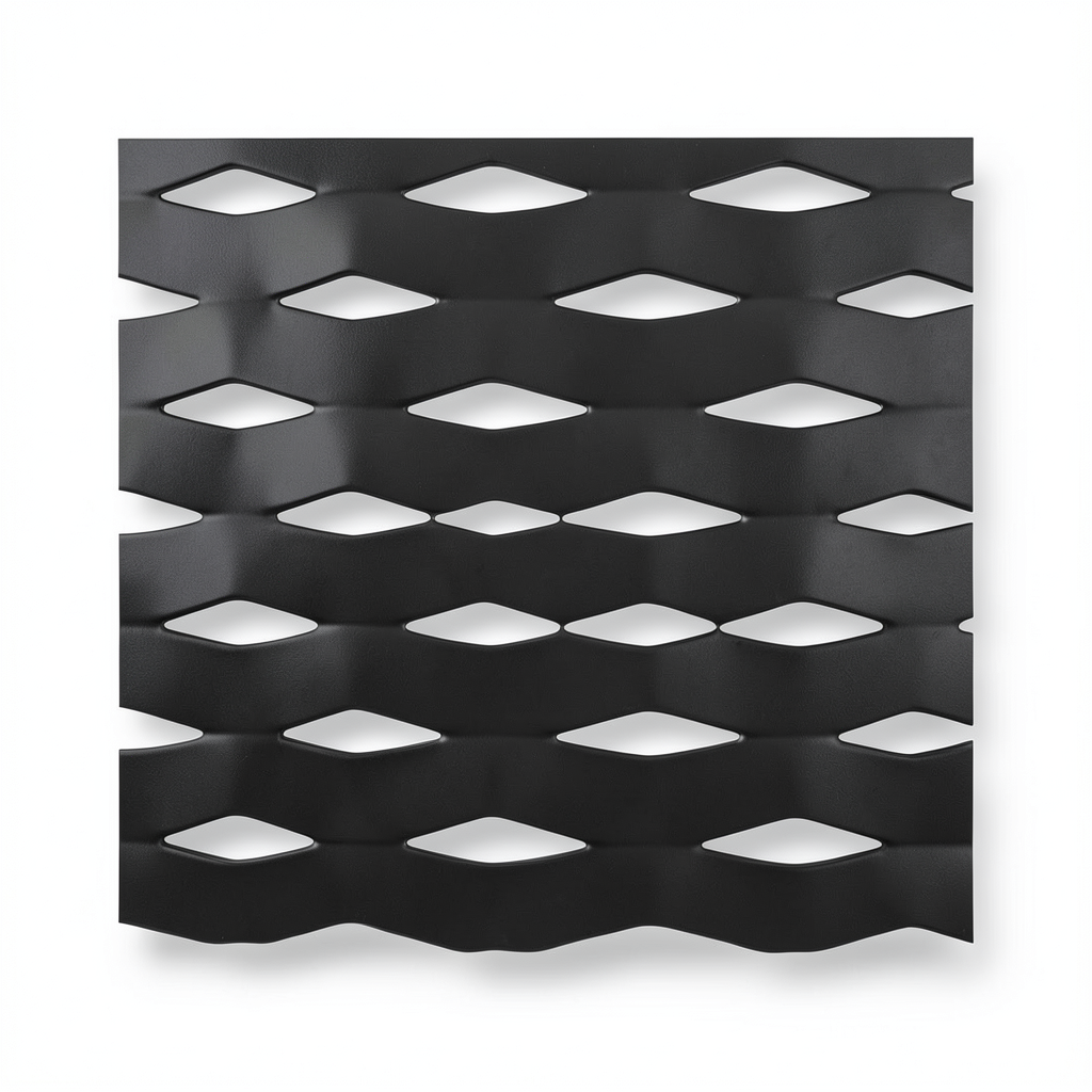 Hot Rolled Expanded Metal Mesh Thickness 1.8 mm Width 1.22 M Length 2 M