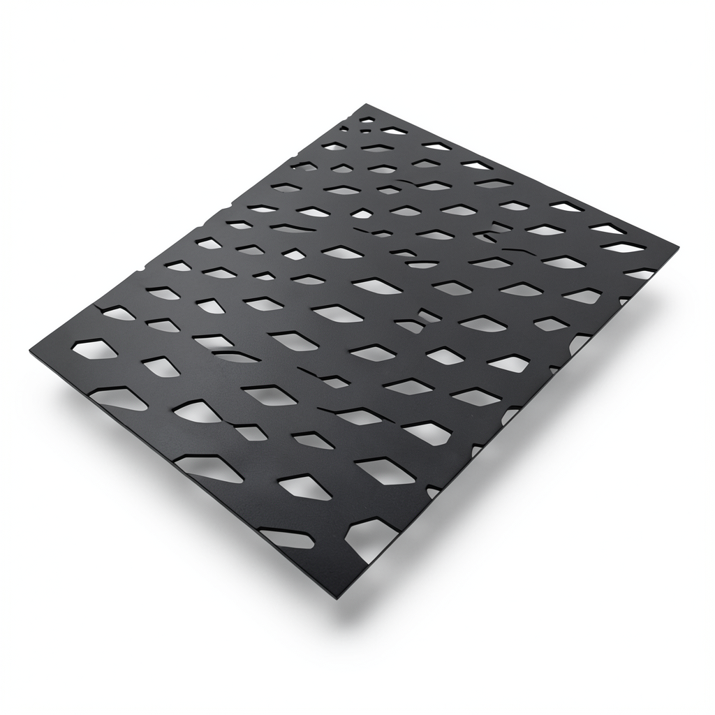 Hot Rolled Expanded Metal Sheet 2 mm Thickness 1.22 M Width 3 M Length