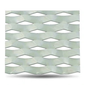 Mild Steel Expanded Metal Mesh Drie Design 1.2mm Thickness 2.44m x 1m Bait Al Tatawor