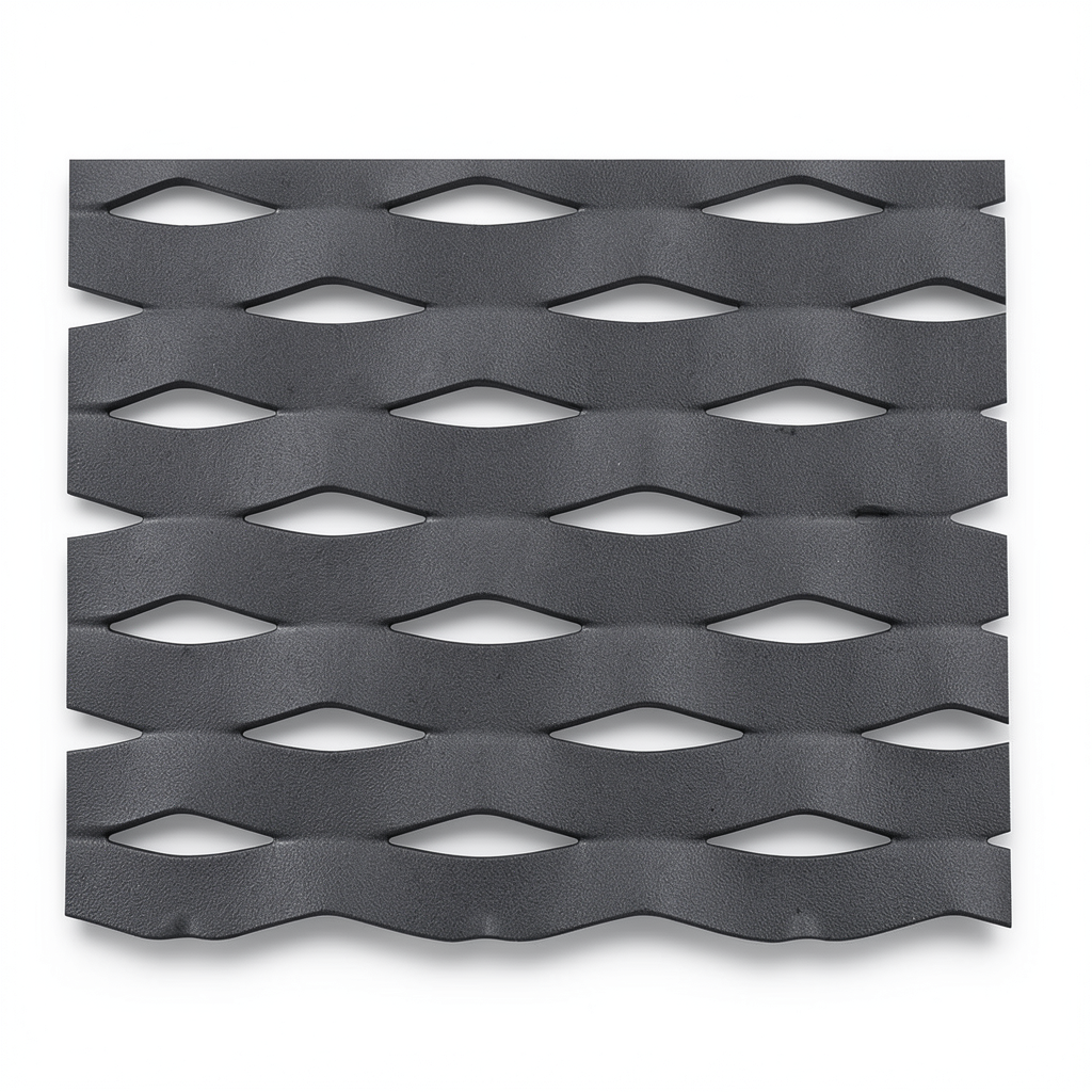 Hot Rolled Expanded Metal Sheet 2 mm Thickness 1.22 M Width 3 M Length