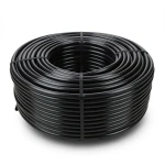 لفة أنابيب HDPE ضغط 12.5 بار PE 80 قطر 32 مم SDR 11 سماكة 2.9 مم أسود