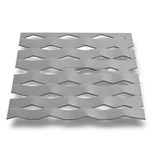 Hot Rolled Expanded Metal Sheet Drie Shape Wire Diameter 1.7 mm Width 2.44 M Length 4 M