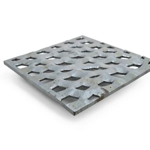 Hot Rolled Expanded Sheet Drie Form Thickness 2 mm Width 2.44 M Length 4 M