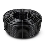 لفة أنابيب HDPE ضغط 16 بار PE 80 قطر خارجي 32 مم سماكة 4.4 مم لون أسود