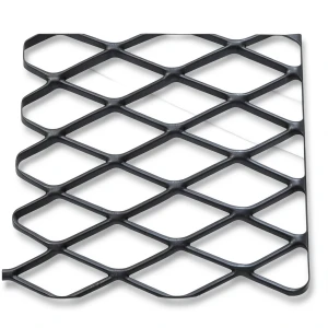 Hot Rolled Black Steel Expanded Metal Mesh Khaleeji 1.5 mm Thickness 1.22x2 m
