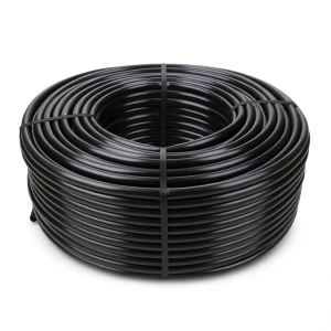 انابيب بلاستيك HDPE ضغط اسمي 6 بار PE 80، قطر 160 ملم SDR 33، اسود